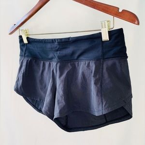 Women’s Lululemon Low-Rise Black Speed Up Lined Shorts 2.5” Inseam